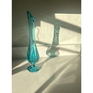 Vintage 1960’s LE Smith Swung Aqua Blue Vase Ribbed 16" MCM Art Retro Glass Rare